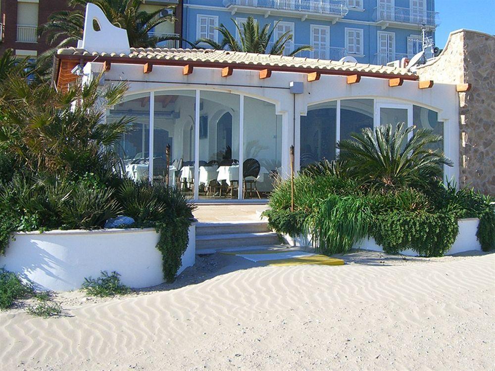 Hotel La Perla Cupra Marittima Kültér fotó