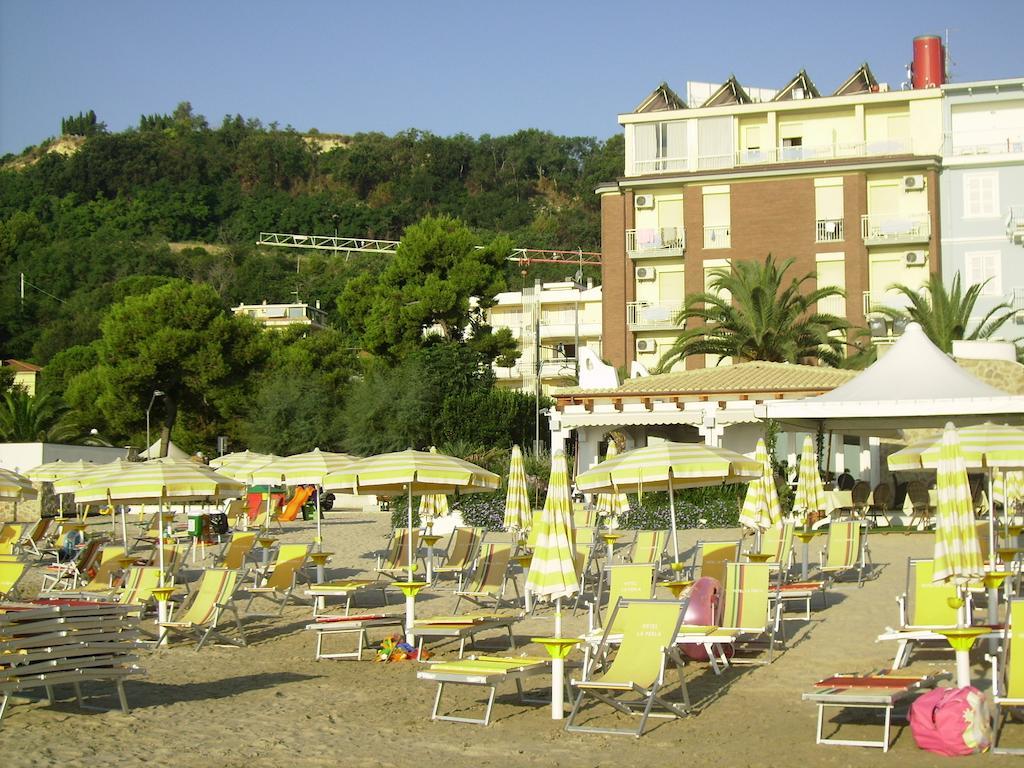 Hotel La Perla Cupra Marittima Kültér fotó